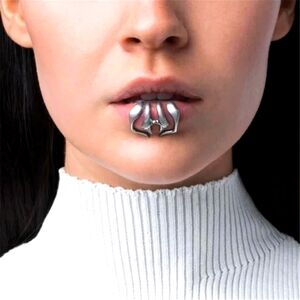 Mouth piecing is new, made with real stain steels.